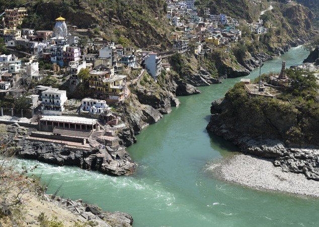 Alaknanda valley road